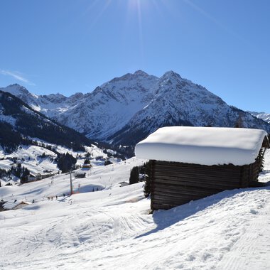 Am Höhenweg am Heuberg